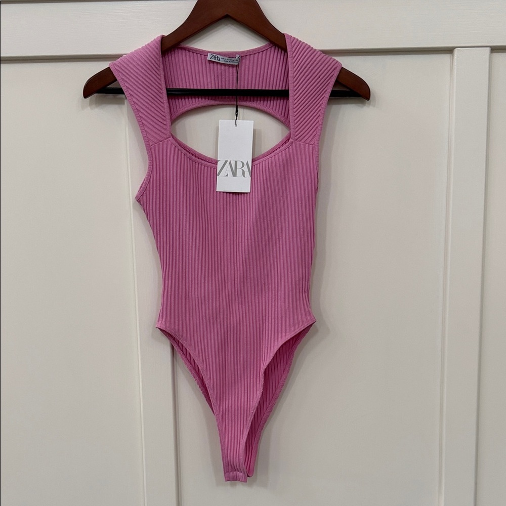 Zara Ribbed Pink Cutout Sleeveless Bodysuit
